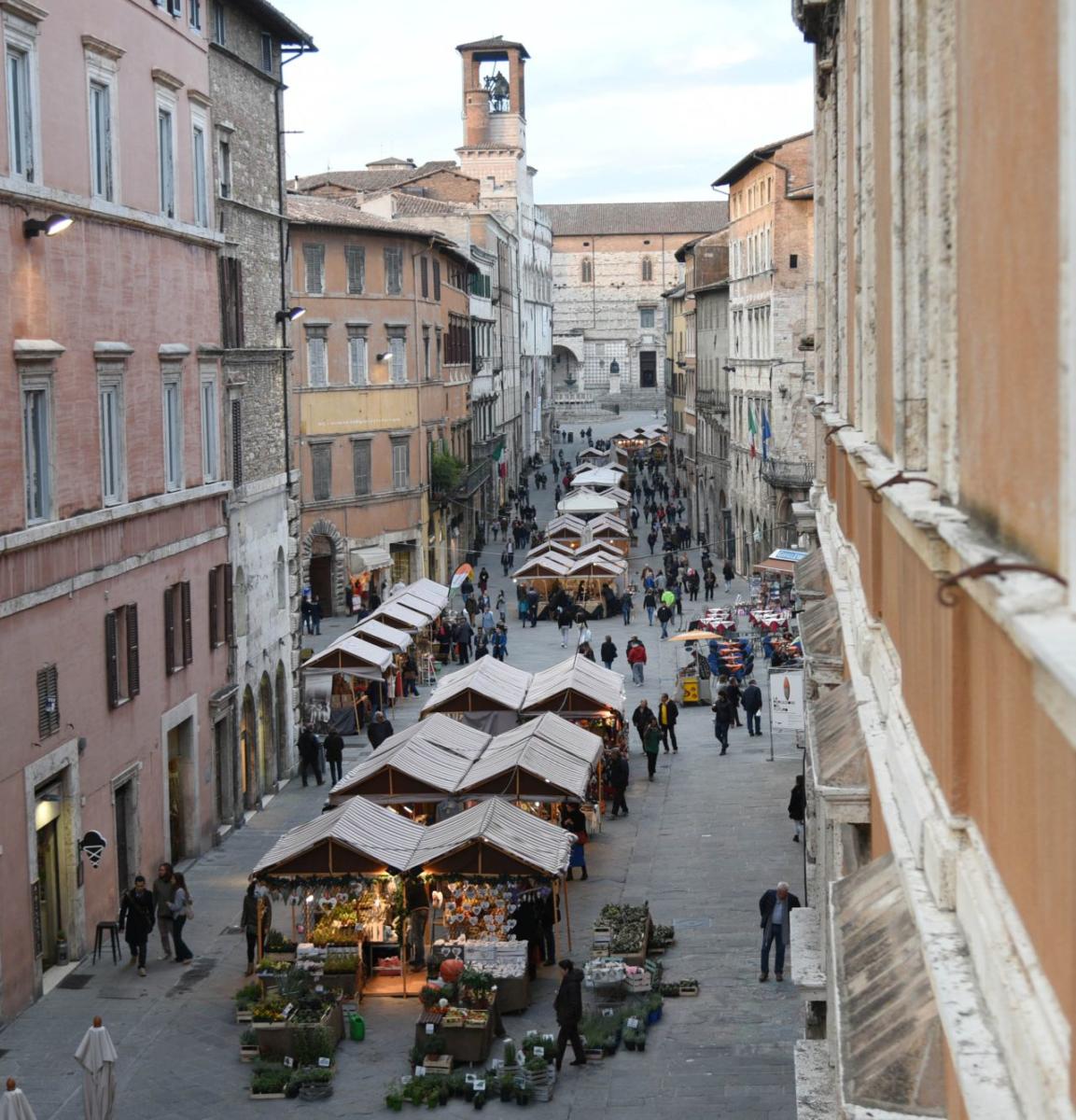 fiera dei morti a perugia