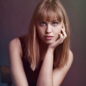 "Sing My Song": il nuovo brano della perugina Laura Welle