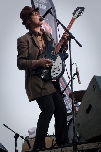 Peter Doherty by Dale Harvey