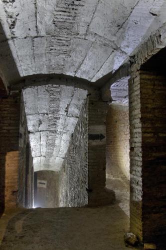 Via carrara